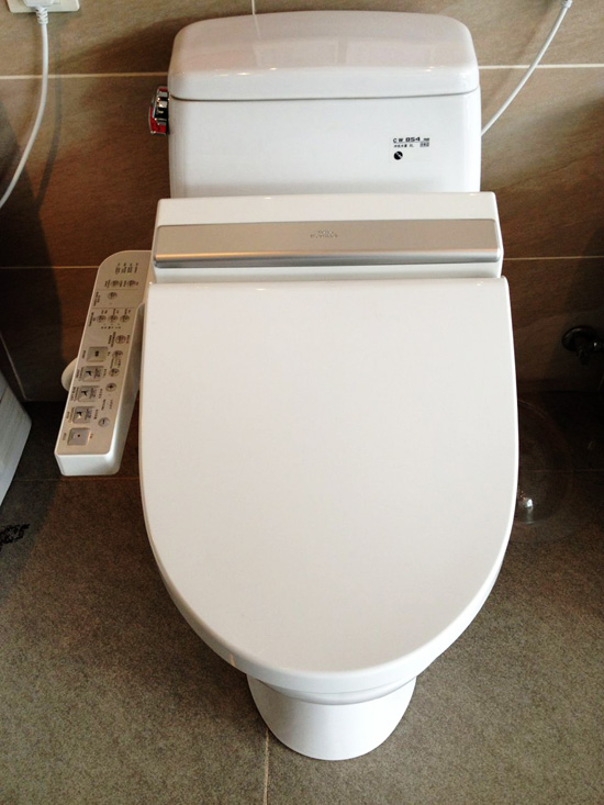 ;连体座厕+电脑盖板CW854RB+TCF6451CS